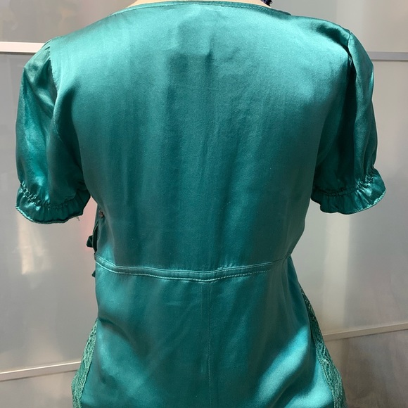 Dress - Picture 3 of 4